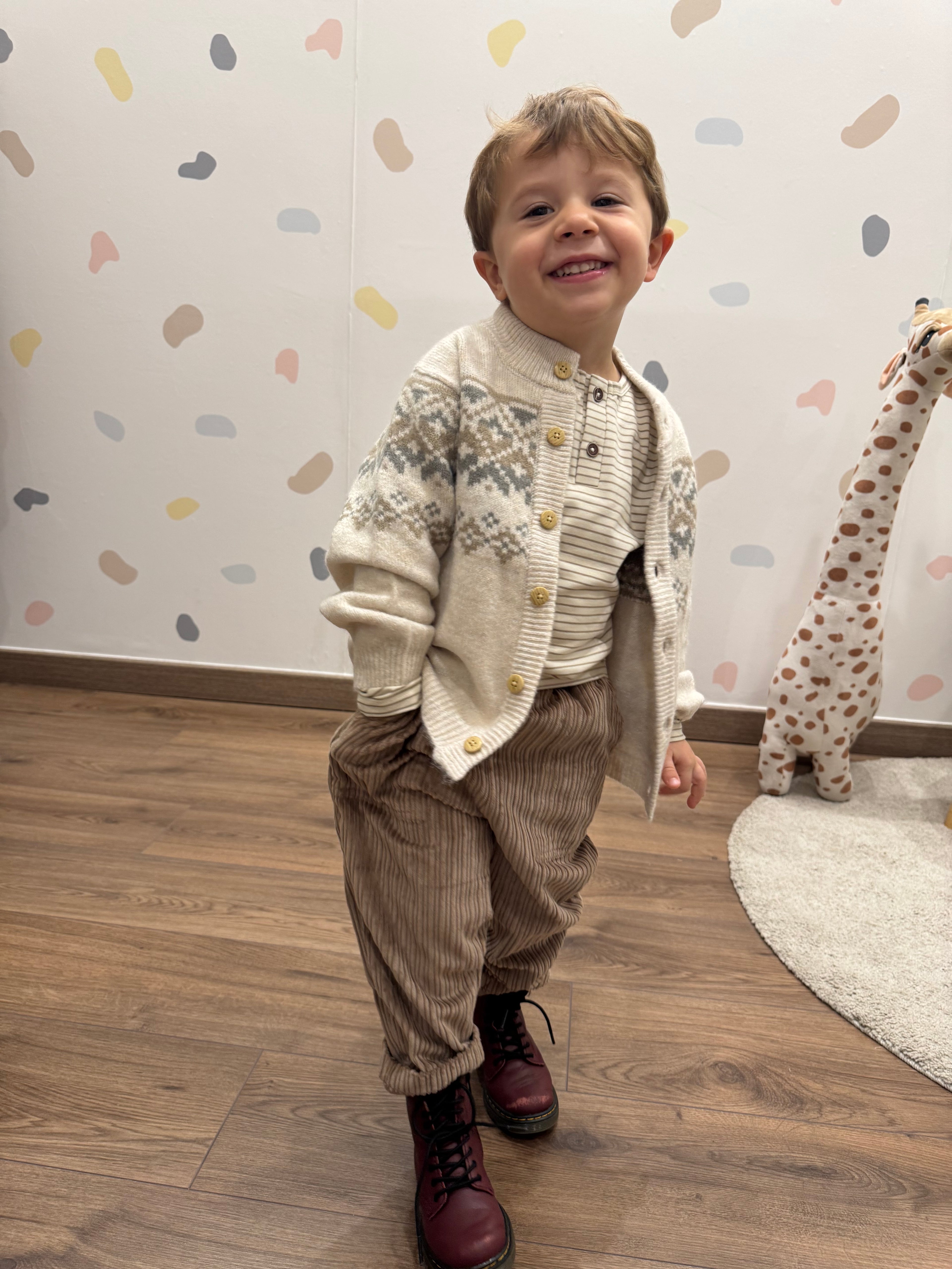 slider image 16266647175adfb89e-2